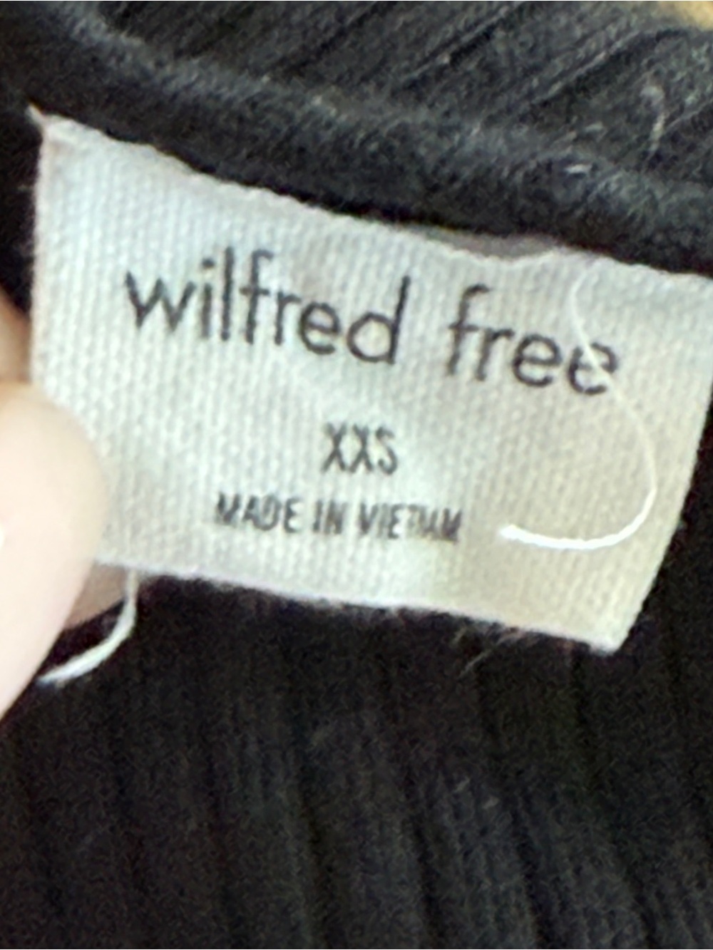 Wilfred Black One-Shoulder Ruched Rib Knit Top - Picture 2 of 2